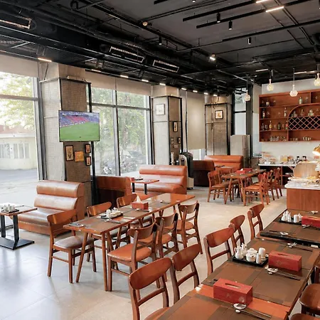 A25 Hotel - 18 Nguyễn Hy Quang-3