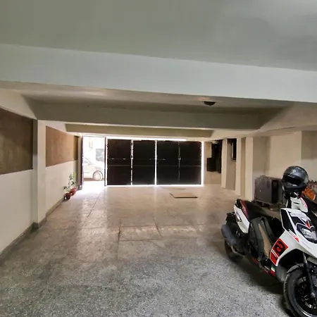 Hotel O Kalvin Plaza-2