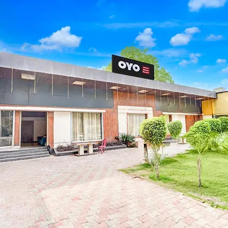 Hotel O Mayur Resort-3