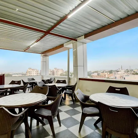 Hotel O 7 Star-2
