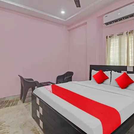 Oyo Flagship Anu Prime Suites-3