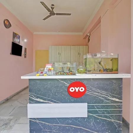 Oyo Flagship Anu Prime Suites-2