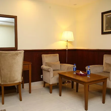 Al Nafoura Hotel-3