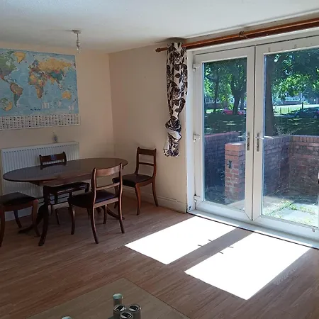 Guest House Private Room Near Glasgow City Centre St George'S Rd-3