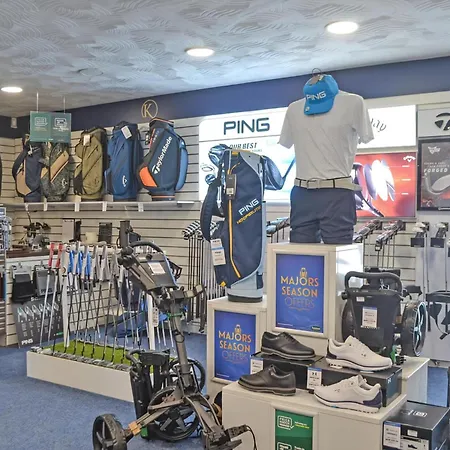 Kingswood Golf And Leisure Park-2