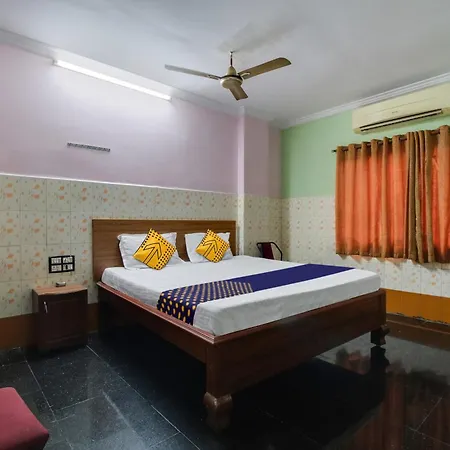 Hotel O Sir Vr Sairam Lodge-2