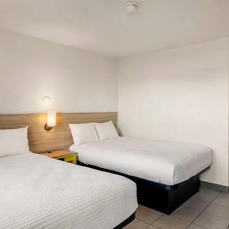 Days Inn By Wyndham Wheat Ridge - Denver West-3