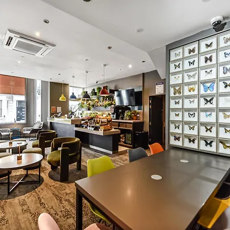 Heeton Concept Hotel - Kensington London-3