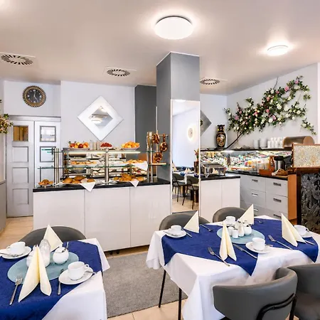Hotel Rivoli-2