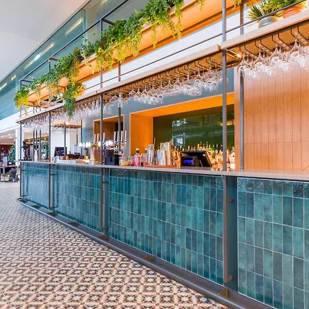 Apex City Quay Hotel & Spa-2