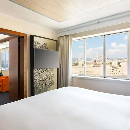 Sofitel Marseille Vieux-Port-3