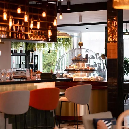 Novotel Chartres-3