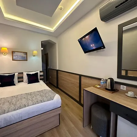 Ethnica Hotel Old City-3
