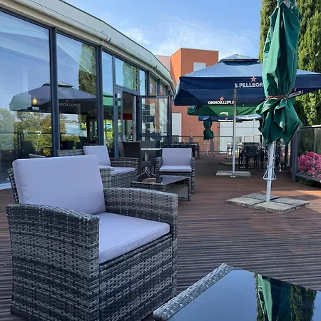 Best Western Le Palladior Voiron-3