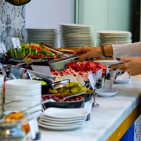Park Inn By Radisson Bucharest Hotel & Residence-2