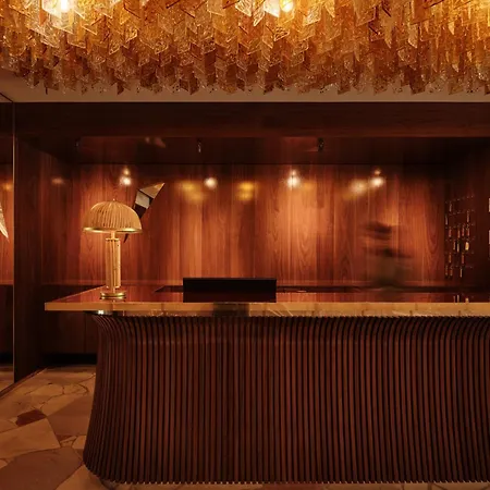 Hotel Aurora-3