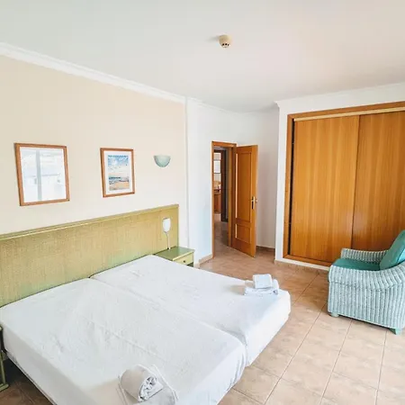 Apartamentos Turisticos Alagoa Praia-3