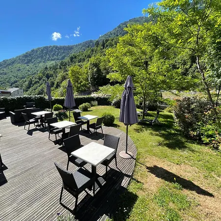 Logis Hotel Le Central-3