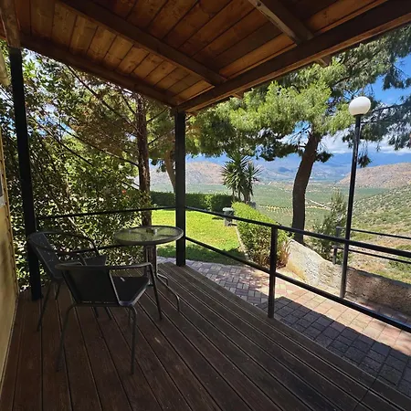 Chrissa Camping Rooms & Bungalows-2