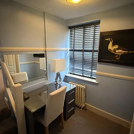 Fielding Hotel-2