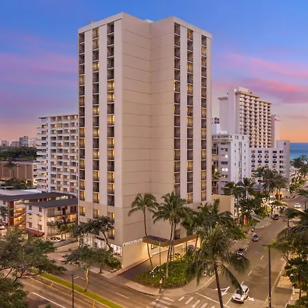 Hyatt Place Waikiki Beach-3