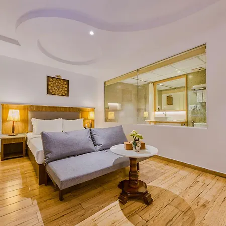 Sky Gem Hotel - Ben Thanh-3