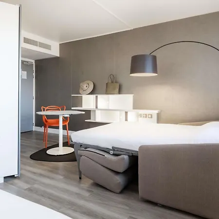Novotel Suites Perpignan Centre-2