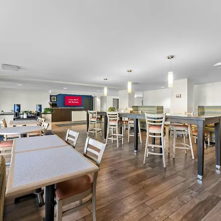 Allentown Park Hotel By The Red Collection-3