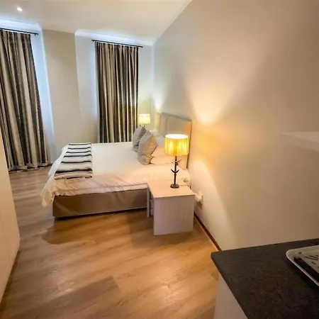Constantia Hotel And Conference Centre-2