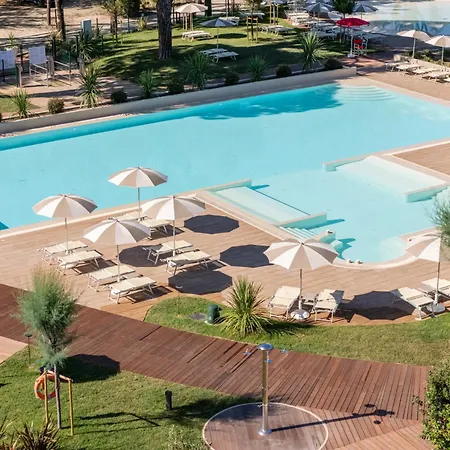 Club Del Sole Tenuta Primero Grado Family Resort-3