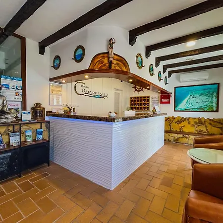 Hostal Costa De La Luz-3