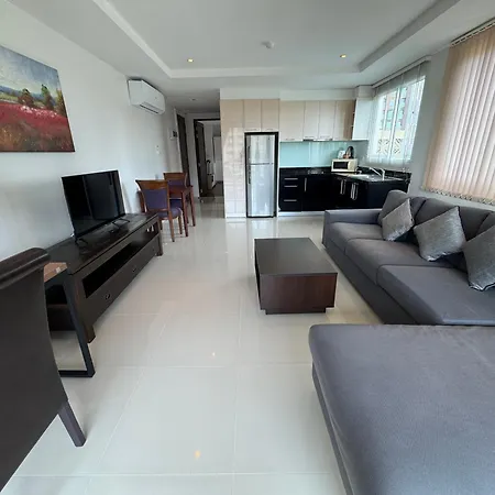 Jomtien Beach Penthouses-3