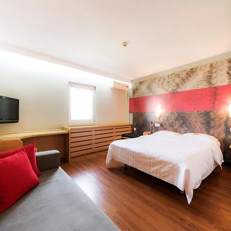 Ibis Beijing Dongdaqiao-2