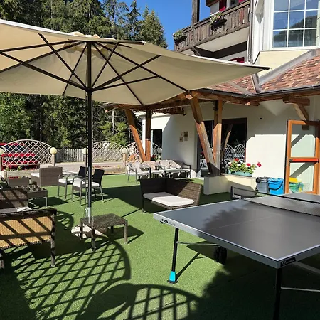 Chalet Pineta Relax Location-2
