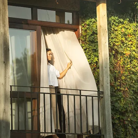 Casterbridge Hollow Boutique Hotel-2