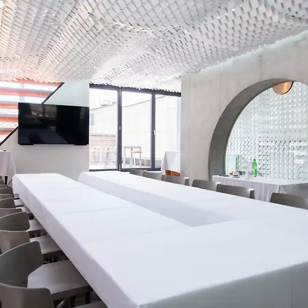 Vander Urbani Resort - A Member Of Design Hotels-3