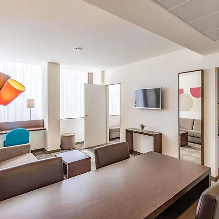 Webers Hotel Im Ruhrturm Essen By Accor-2