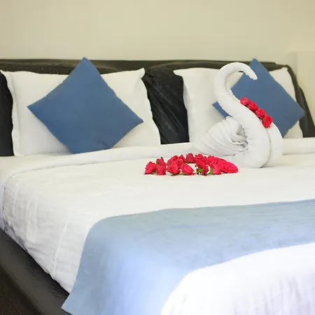 Hotel Sai Miracle-3