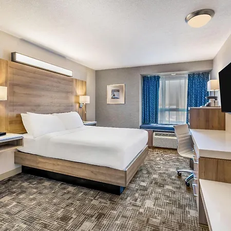 Microtel Inn & Suites By Wyndham - Timmins-2