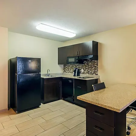 Mainstay Suites Fargo - I-94 Medical Center-2