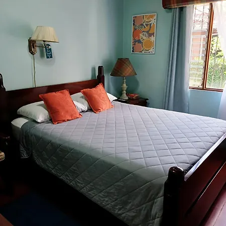 Cariari Bed & Breakfast-3