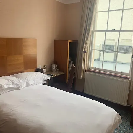 The Mansefield Hotel-2