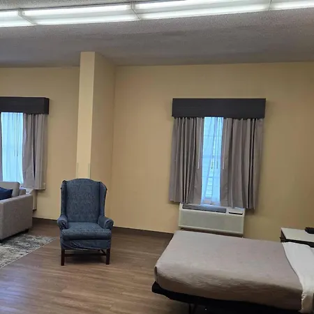 Quality Inn & Suites Bellville - Mansfield-2