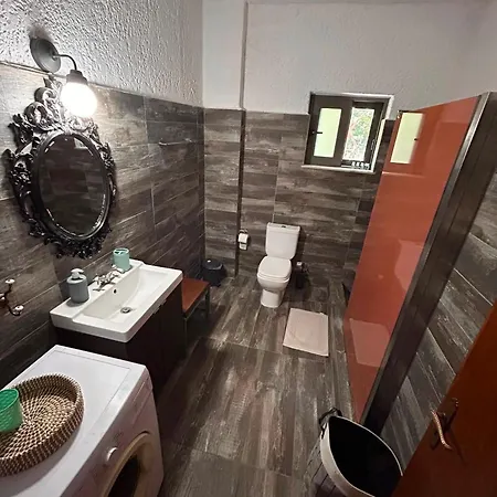 Emmanuel Apartments-2