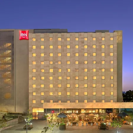 Ibis Santiago Las Condes-2