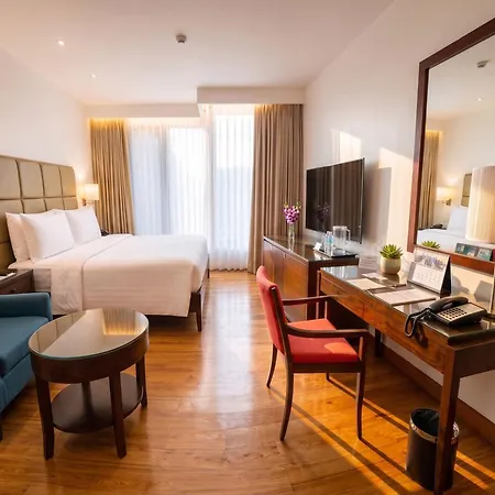 City Garden Grand Hotel-2