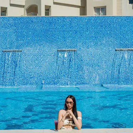 Pyramisa Beach Resort Sahl Hasheesh-3