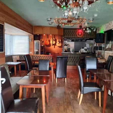 Castleton - Just For Adults-3
