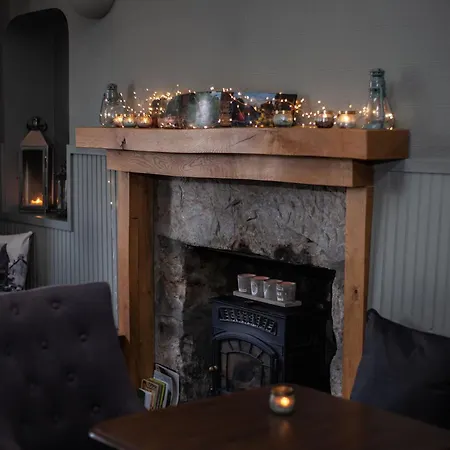 The Courie Inn-2
