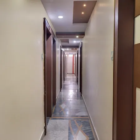 Super Hotel O Swag-2